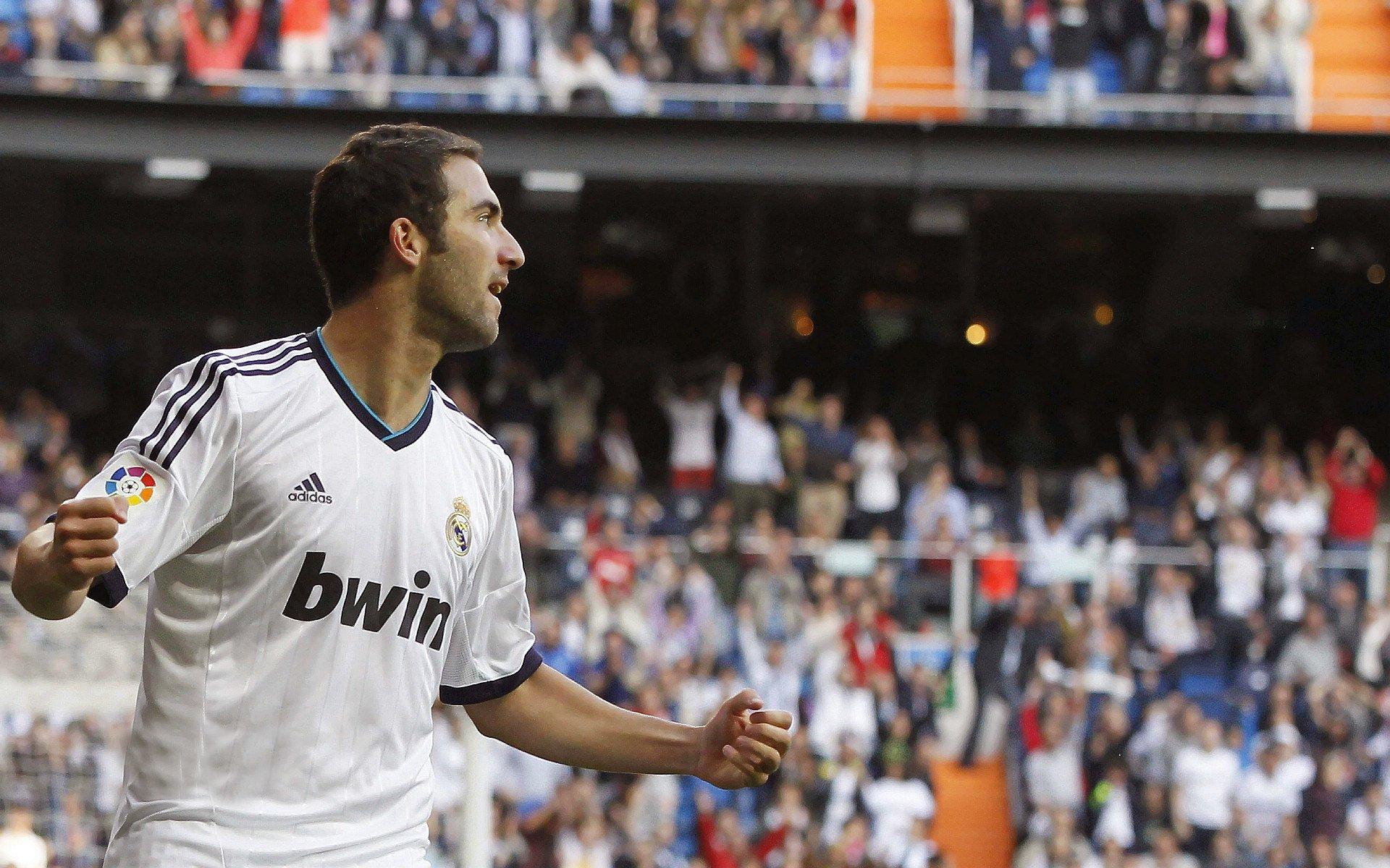 新星闪耀难挽败局,4号秀克尼佩尔三分9中6空砍26分,连续三场20+显巨星潜质